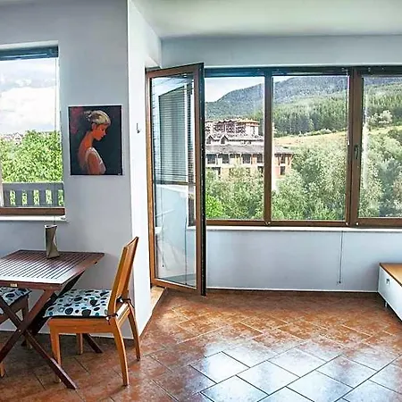 Hotel Cozy Next To The Forest And The Gondola