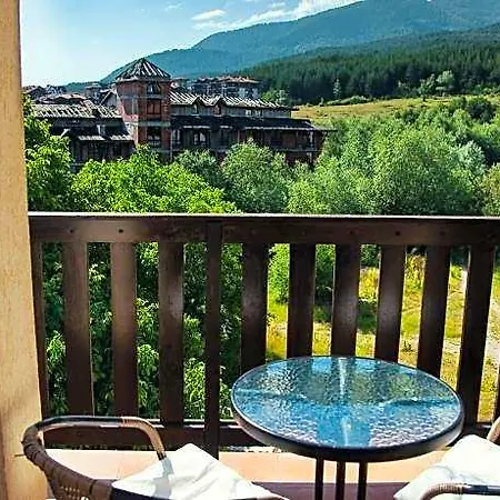 Hotel Cozy Next To The Forest And The Gondola